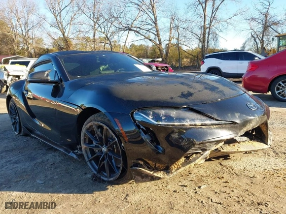 2024 Toyota GR Supra 3.0 with VIN WZ1DB0G01RW067364, listed as a IAAI auction lot 41330053 with 6,500 mi miles. Bid and sale history available at carsss.com. Image 6.