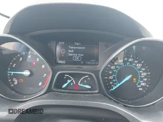 2013 Ford Escape SE с VIN 1FMCU9GX3DUA38339, выставлен на аукционе IAAI как лот 42313615 с пробегом 186 008 миль миль и . История ставок и продаж доступна на DreamBid. Изображение 7.