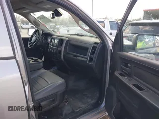 2019 Ram 1500 Classic Express with VIN 1C6RR6FTXKS668369, listed as a IAAI auction lot 41522741 with 150,922 mi miles. Bid and sale history available at carsss.com. Image 5.