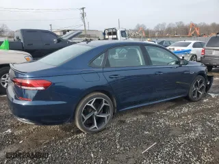 2020 Volkswagen Passat 2.0T R-Line with VIN 1VWMA7A37LC001761, listed as a Copart auction lot 43545755 with 23,513 mi miles and Salvage Title. Bid and sale history available at carsss.com. Image 3.