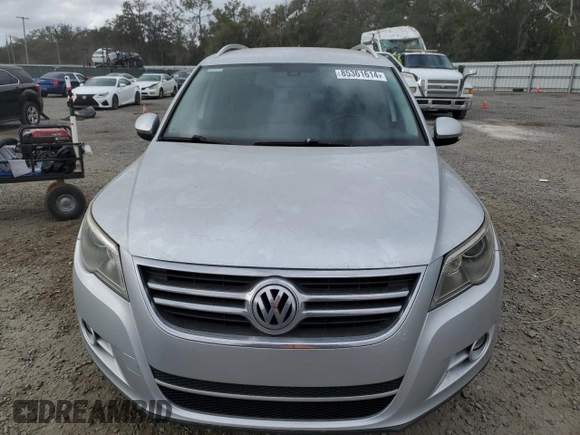 2010 Volkswagen Tiguan with VIN WVGAV9AX2AW511886, listed as a Copart auction lot 85361614 with 83,850 mi miles and Clean Title. Bid and sale history available at DreamBid. Image 5.