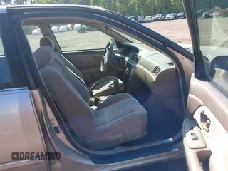 1999 Toyota Camry LE с VIN 4T1BG22K8XU395218, выставлен на аукционе IAAI как лот 42044784 с пробегом 301 664 миль миль и . История ставок и продаж доступна на DreamBid. Изображение 5.