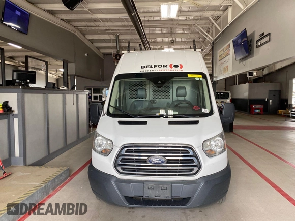 2015 Ford Transit с VIN 1FTNR2XM8FKB33456, выставлен на аукционе IAAI как лот 42437152 с пробегом 214 368 миль миль и . История ставок и продаж доступна на DreamBid. Изображение 1.