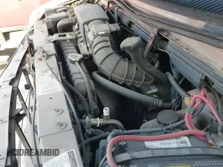 1994 Ford Econoline Cargo with VIN 1FDEE14N5RHB72537, listed as a IAAI auction lot 41968893 with 245,866 mi miles and . Bid and sale history available at DreamBid. Image 19.