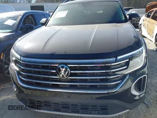2024 Volkswagen Atlas SE с VIN 1V2JR2CA8RC622379, выставлен на аукционе IAAI как лот 41650590 с пробегом 5 962 миль миль и . История ставок и продаж доступна на DreamBid. Изображение 12.