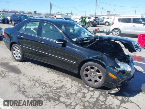 2005 Mercedes-Benz C 240 with VIN WDBRF61J15F622903, listed as a IAAI auction lot 41814269 with 60,841 mi miles and . Bid and sale history available at DreamBid. Image 1.