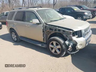 2011 Ford Escape Limited with VIN 1FMCU0E76BKB95578, listed as a IAAI auction lot 41787632 with 178,000 mi miles. Bid and sale history available at carsss.com. Image 1.