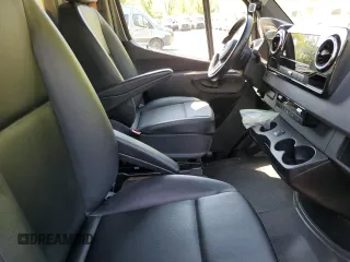 2021 Mercedes-Benz Sprinter with VIN W1W9ED3YXMT074679, listed as a Copart auction lot 53903804 with 17,802 mi miles and Clean Title. Bid and sale history available at DreamBid. Image 5.