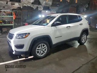 2020 Jeep Compass Sport with VIN 3C4NJDAB2LT205286, listed as a Copart auction lot 86716194 with 12,917 mi miles and Salvage Title. Bid and sale history available at carsss.com. Image 1.