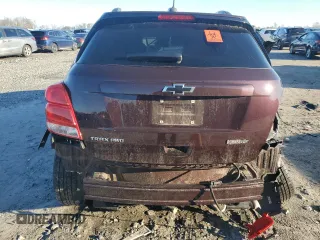 2021 Chevrolet Trax LT z VIN KL7CJPSB5MB344299, wystawiony jako Copart lot #45540525 z przebiegiem Nie podano mil oraz Szkoda całkowita • Salvage title. Historia ofert i sprzedaży dostępna na DreamBid. Obrazek 6.