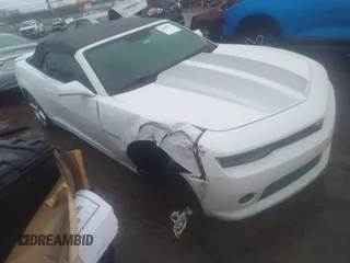 2015 Chevrolet Camaro LT with VIN 2G1FF3D35F9235032, listed as a IAAI auction lot 41095967 with 92,851 mi miles. Bid and sale history available at carsss.com. Image 1.