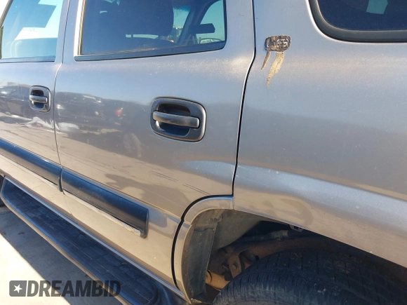 2001 Chevrolet Tahoe LS с VIN 1GNEC13T61J255280, выставлен на аукционе IAAI как лот 41663698 с пробегом 298 456 миль миль и . История ставок и продаж доступна на DreamBid. Изображение 20.