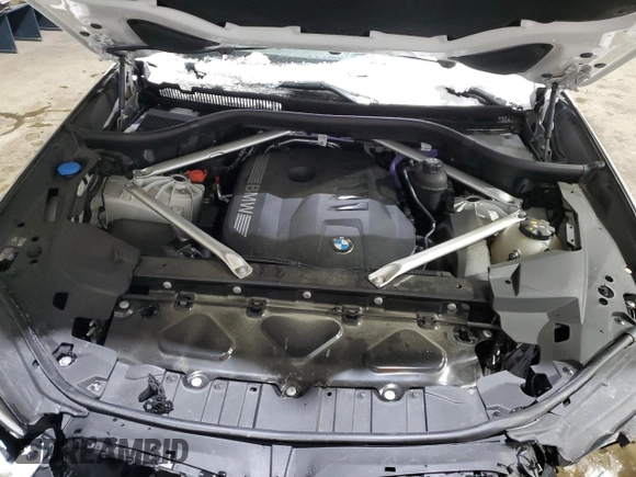 2024 BMW X5 xDrive40i with VIN 5UX23EU03R9V09854, listed as a Copart auction lot 44907595 with 21,147 mi miles and Salvage Title. Bid and sale history available at carsss.com. Image 12.