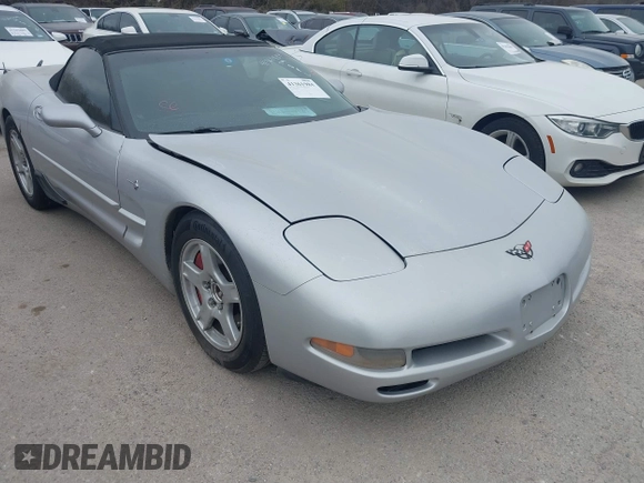 1998 Chevrolet Corvette with VIN 1G1YY32G3W5109287, listed as a IAAI auction lot 41361984 with 170,468 mi miles. Bid and sale history available at carsss.com. Image 1.