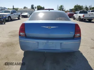 2007 Chrysler 300 Touring z VIN 2C3KA53G17H846188, wystawiony jako Copart lot #56031625 z przebiegiem 121 198 mil mil oraz Szkoda całkowita • Salvage title. Historia ofert i sprzedaży dostępna na DreamBid. Obrazek 6.