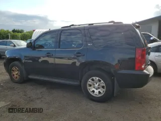 2007 GMC Yukon SLE with VIN 1GKFK13017R205889, listed as a Copart auction lot 66733314 with 266,890 mi miles and Clean Title. Bid and sale history available at carsss.com. Image 2.