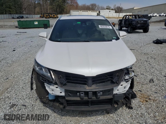 2017 Lincoln MKC Reserve with VIN 5LMCJ3C9XHUL71721, listed as a Copart auction lot 48353015 with 109,650 mi miles and Salvage title. Bid and sale history available at DreamBid. Image 5.