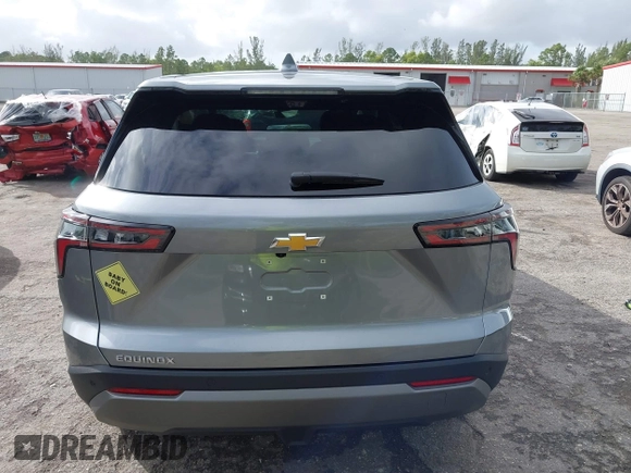 2025 Chevrolet Equinox FWD LT with VIN 3GNAXHEG0SL141748, listed as a IAAI auction lot 40800238 with 2,789 mi miles and . Bid and sale history available at DreamBid. Image 16.