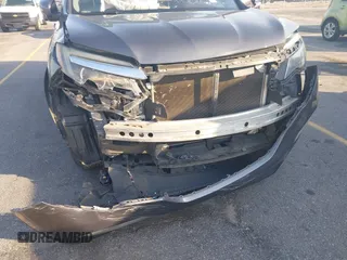2017 Honda Pilot EX-L with VIN 5FNYF5H58HB011940, listed as a IAAI auction lot 41793151 with 118,088 mi miles. Bid and sale history available at carsss.com. Image 6.