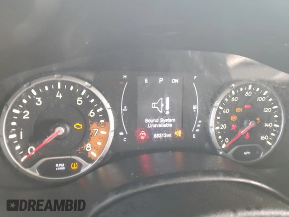 2018 Jeep Renegade Latitude with VIN ZACCJABB7JPH38212, listed as a Copart auction lot 60028115 with 88,313 mi miles and Salvage title. Bid and sale history available at DreamBid. Image 9.