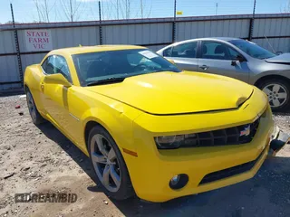 2012 Chevrolet Camaro 2LT z VIN 2G1FC1E30C9209350, wystawiony jako IAAI lot #42031034 z przebiegiem 118 368 mil mil oraz . Historia ofert i sprzedaży dostępna na DreamBid. Obrazek 1.
