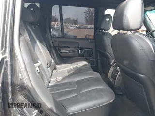 2012 Land Rover Range Rover HSE z VIN SALME1D40CA376517, wystawiony jako IAAI lot #42248985 z przebiegiem 101 005 mil mil oraz . Historia ofert i sprzedaży dostępna na DreamBid. Obrazek 8.