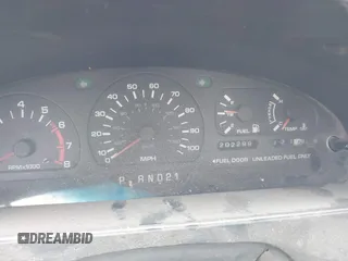 1997 Mercury Villager GS z VIN 4M2DV1115VDJ46033, wystawiony jako IAAI lot #42348672 z przebiegiem 202 299 mil mil oraz . Historia ofert i sprzedaży dostępna na DreamBid. Obrazek 7.