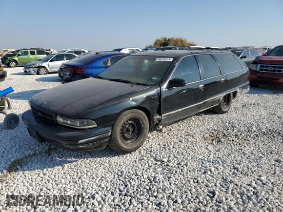 1996 Chevrolet Caprice with VIN 1G1BL82P2TR106404, listed as a Copart auction lot 74213214 with 156,588 mi miles and Salvage title. Bid and sale history available at DreamBid. Image 1.