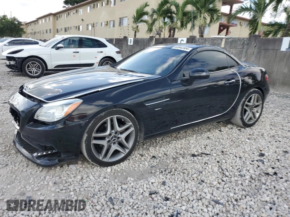2015 Mercedes-Benz SLK-Class SLK 250 with VIN WDDPK4HA9FF112773, listed as a Copart auction lot 63842954 with 88,556 mi miles and Salvage Title. Bid and sale history available at carsss.com. Image 1.