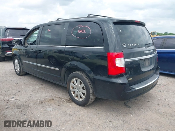 2016 Chrysler Town & Country Touring with VIN 2C4RC1BG7GR287707, listed as a IAAI auction lot 42136625 with 86,684 mi miles and . Bid and sale history available at DreamBid. Image 3.