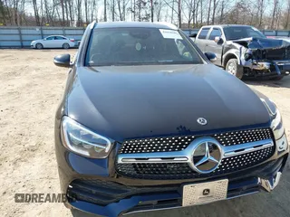 2021 Mercedes-Benz GLC 300 z VIN W1N0G8EB3MV307247, wystawiony jako IAAI lot #41654535 z przebiegiem 31 292 mil mil oraz . Historia ofert i sprzedaży dostępna na DreamBid. Obrazek 6.
