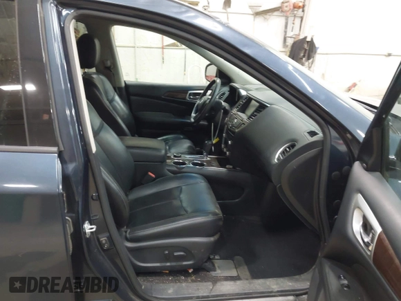 2016 Nissan Pathfinder Platinum with VIN 5N1AR2MM1GC635218, listed as a IAAI auction lot 42091411 with 185,691 mi miles and . Bid and sale history available at DreamBid. Image 5.