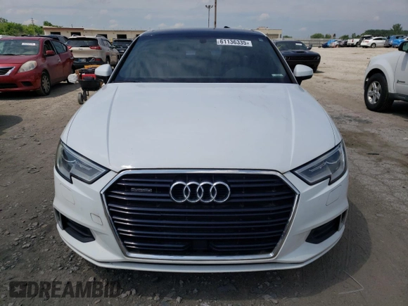 2017 Audi A3 Premium z VIN WAUB8GFF8H1009165, wystawiony jako Copart lot #61136335 z przebiegiem 86 700 mil mil oraz Czysty tytuł • Clean title. Historia ofert i sprzedaży dostępna na DreamBid. Obrazek 5.