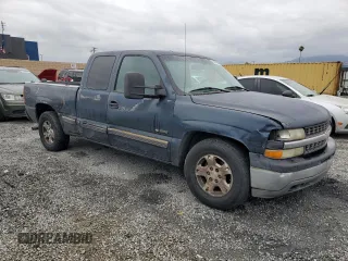 2002 Chevrolet Silverado 1500 LS with VIN 2GCEC19V621122659, listed as a Copart auction lot 53516605 with 306,411 mi miles and Salvage Title. Bid and sale history available at carsss.com. Image 4.