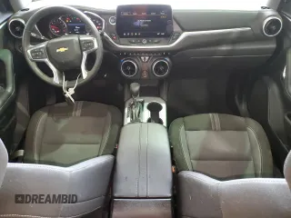 2024 Chevrolet Blazer LT with VIN 3GNKBCR44RS270517, listed as a Copart auction lot 51773935 with 11,055 mi miles and Non repairable. Bid and sale history available at DreamBid. Image 8.