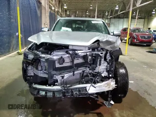 2025 Toyota Tacoma SR with VIN 3TMLB5JN7SM096837, listed as a Copart auction lot 49989405 with 941 mi miles and Clean Title. Bid and sale history available at DreamBid. Image 5.
