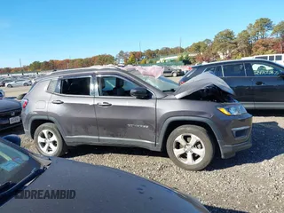 2021 Jeep Compass Latitude с VIN 3C4NJDBB8MT537958, выставлен на аукционе IAAI как лот 40705924 с пробегом 73 319 миль миль и . История ставок и продаж доступна на DreamBid. Изображение 14.