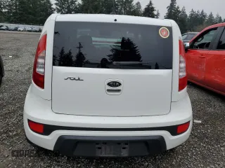2012 Kia Soul with VIN KNDJT2A59C7449254, listed as a Copart auction lot 88264175 with 132,614 mi miles and Clean Title. Bid and sale history available at carsss.com. Image 6.