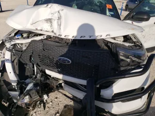 2023 Ford Explorer z VIN 1FM5K8AC0PGC21991, wystawiony jako Copart lot #82198394 z przebiegiem 12 639 mil mil oraz Szkoda całkowita • Salvage title. Historia ofert i sprzedaży dostępna na DreamBid. Obrazek 12.