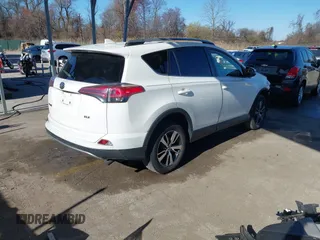 2018 Toyota RAV4 XLE с VIN JTMWFREV5JJ741922, выставлен на аукционе IAAI как лот 41889199 с пробегом 80 442 миль миль и . История ставок и продаж доступна на DreamBid. Изображение 4.