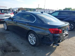 2014 BMW 5 Series 528i xDrive z VIN WBA5A7C50ED612098, wystawiony jako IAAI lot #42568775 z przebiegiem 31 475 mil mil oraz . Historia ofert i sprzedaży dostępna na DreamBid. Obrazek 3.