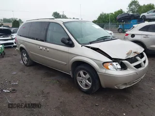 2005 Dodge Caravan SXT z VIN 2D4GP44L05R599391, wystawiony jako IAAI lot #42371619 z przebiegiem 116 468 mil mil oraz . Historia ofert i sprzedaży dostępna na DreamBid. Obrazek 1.