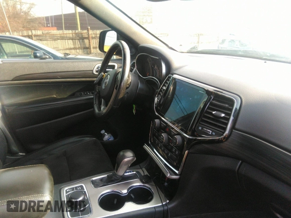 2020 Jeep Grand Cherokee Altitude with VIN 1C4RJFAGXLC188550, listed as a IAAI auction lot 41822348 with 115,867 mi miles. Bid and sale history available at carsss.com. Image 5.