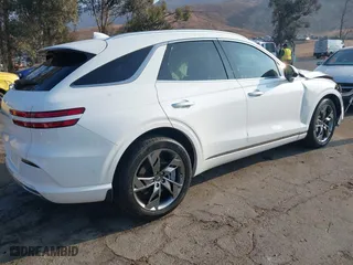 2024 Genesis Electrified GV70 Advanced with VIN 5NMMCET13RH003224, listed as a IAAI auction lot 41371932 with 11,078 mi miles. Bid and sale history available at carsss.com. Image 4.