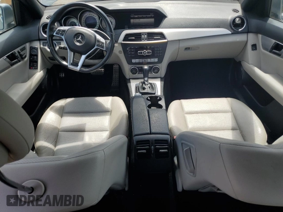 2014 Mercedes-Benz C 250 Sport with VIN WDDGF4HBXER320459, listed as a Copart auction lot 60655285 with 125,954 mi miles and Clean title. Bid and sale history available at DreamBid. Image 8.