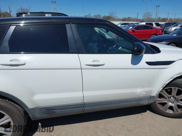 2017 Land Rover Range Rover Evoque SE with VIN SALVP2BG9HH190880, listed as a IAAI auction lot 41720266 with 71,179 mi miles. Bid and sale history available at carsss.com. Image 13.
