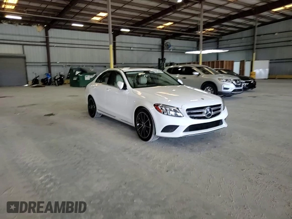 2021 Mercedes-Benz C 300 z VIN W1KWF8DB2MR631388, wystawiony jako Copart lot #59914035 z przebiegiem 45 794 mil mil oraz Szkoda całkowita • Salvage title. Historia ofert i sprzedaży dostępna na DreamBid. Obrazek 13.