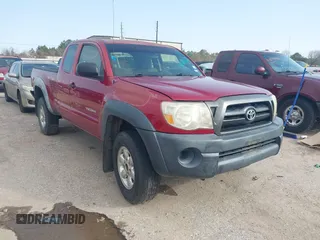 2007 Toyota Tacoma PreRunner with VIN 5TETU62N37Z359785, listed as a IAAI auction lot 41550861 with 133,672 mi miles. Bid and sale history available at carsss.com. Image 1.