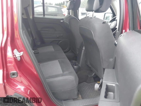 2014 Jeep Patriot Sport with VIN 1C4NJRBB2ED642242, listed as a IAAI auction lot 41156251 with 94,207 mi miles. Bid and sale history available at carsss.com. Image 8.