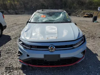 2025 Volkswagen Jetta GLI Autobahn with VIN 3VW2T7BU0SM061533, listed as a Copart auction lot 54275155 with 175 mi miles and Salvage title. Bid and sale history available at DreamBid. Image 5.